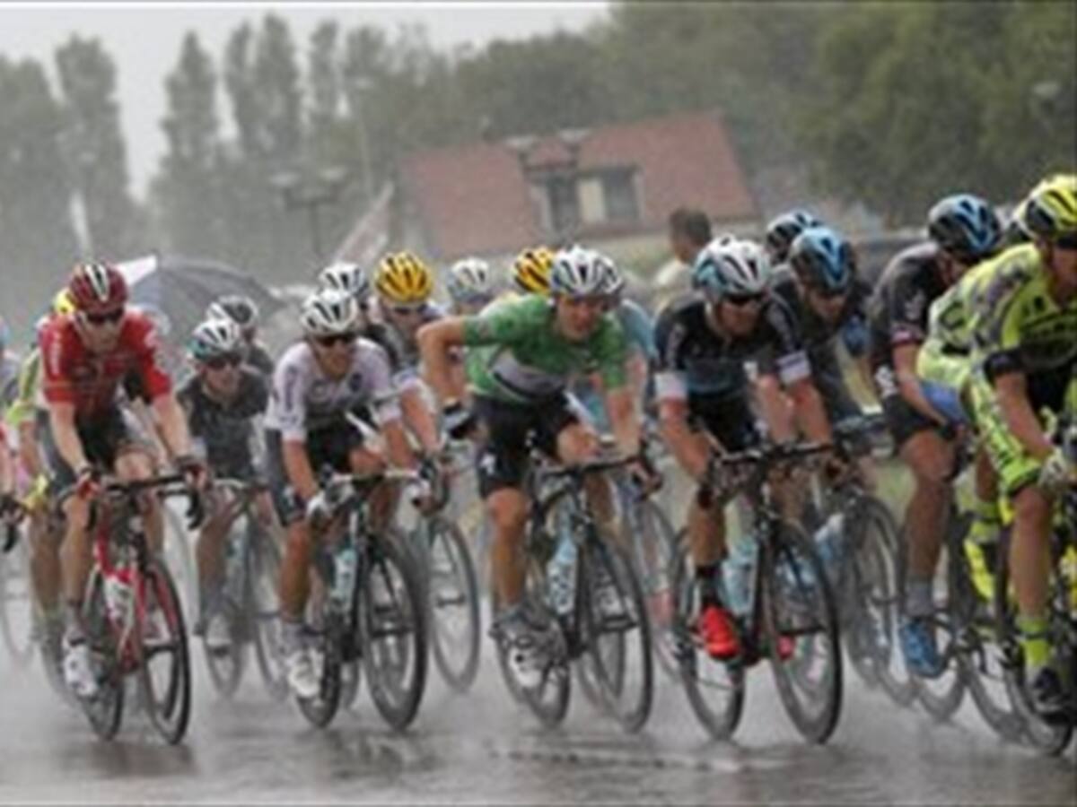 Tony Martin gana la cuarta etapa y es el nuevo líder del Tour