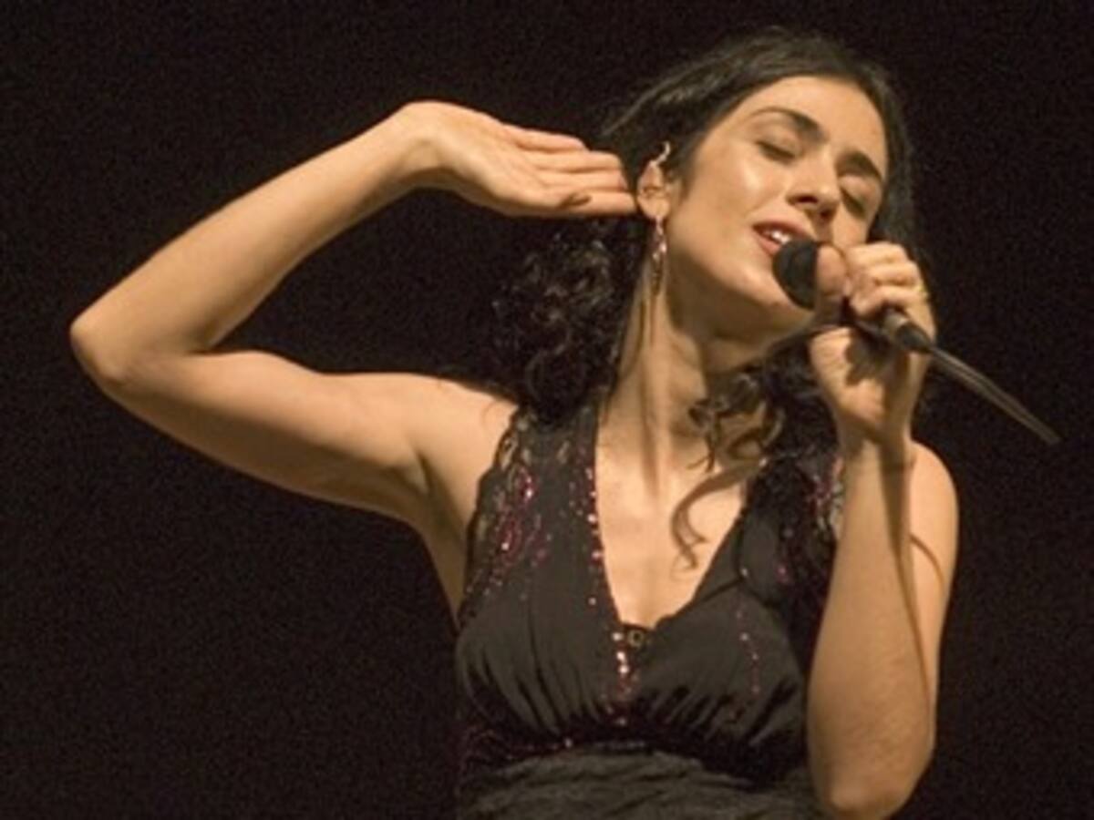 Marisa Monte le canta al mundo 'lo que quiere saber de verdad'