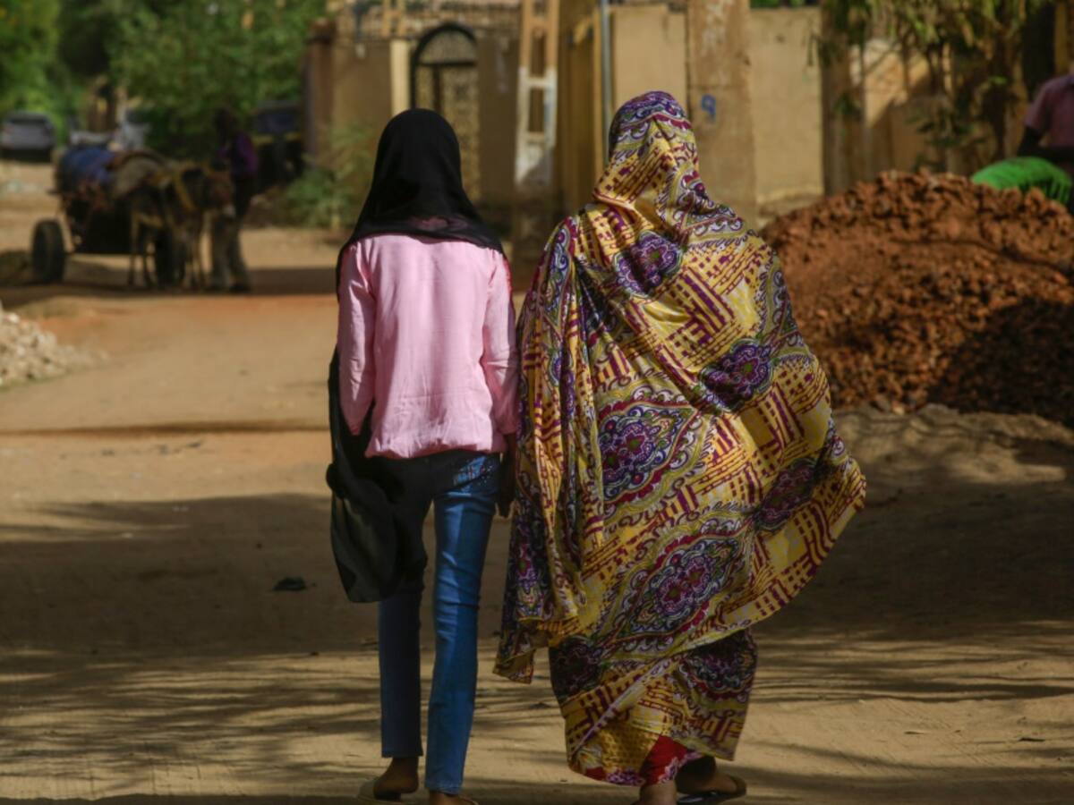 Sudán promulgó ley que prohíbe la mutilación genital femenina