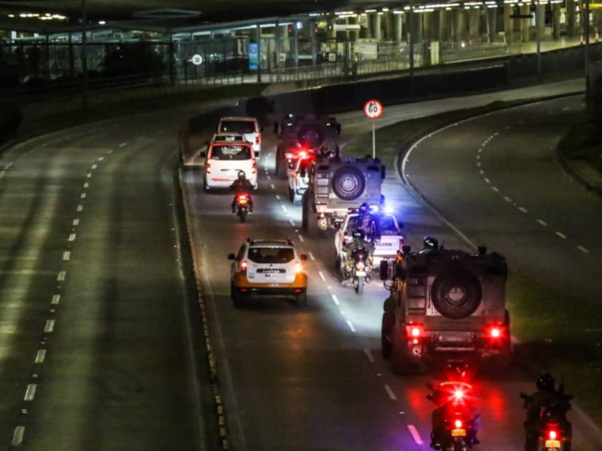 Alcaldesa: “No hay que militarizar Bogotá, hay que desmilitarizar Policía"