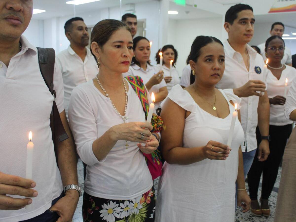 ESAP Bolívar se unió a la Velatón Nacional para exigir liberación de estudiante secuestrado