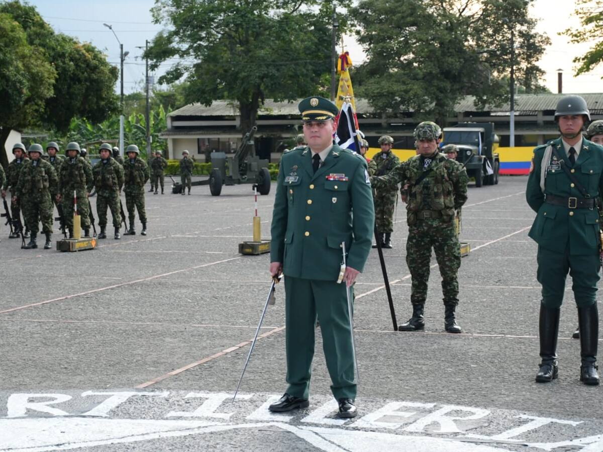 Cambio de mando en el Batallón San Mateo de Pereira
