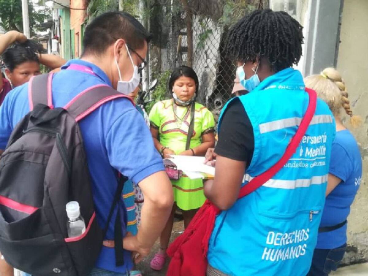 Ya son 196 indígenas desplazados en Medellín que han llegado del Chocó