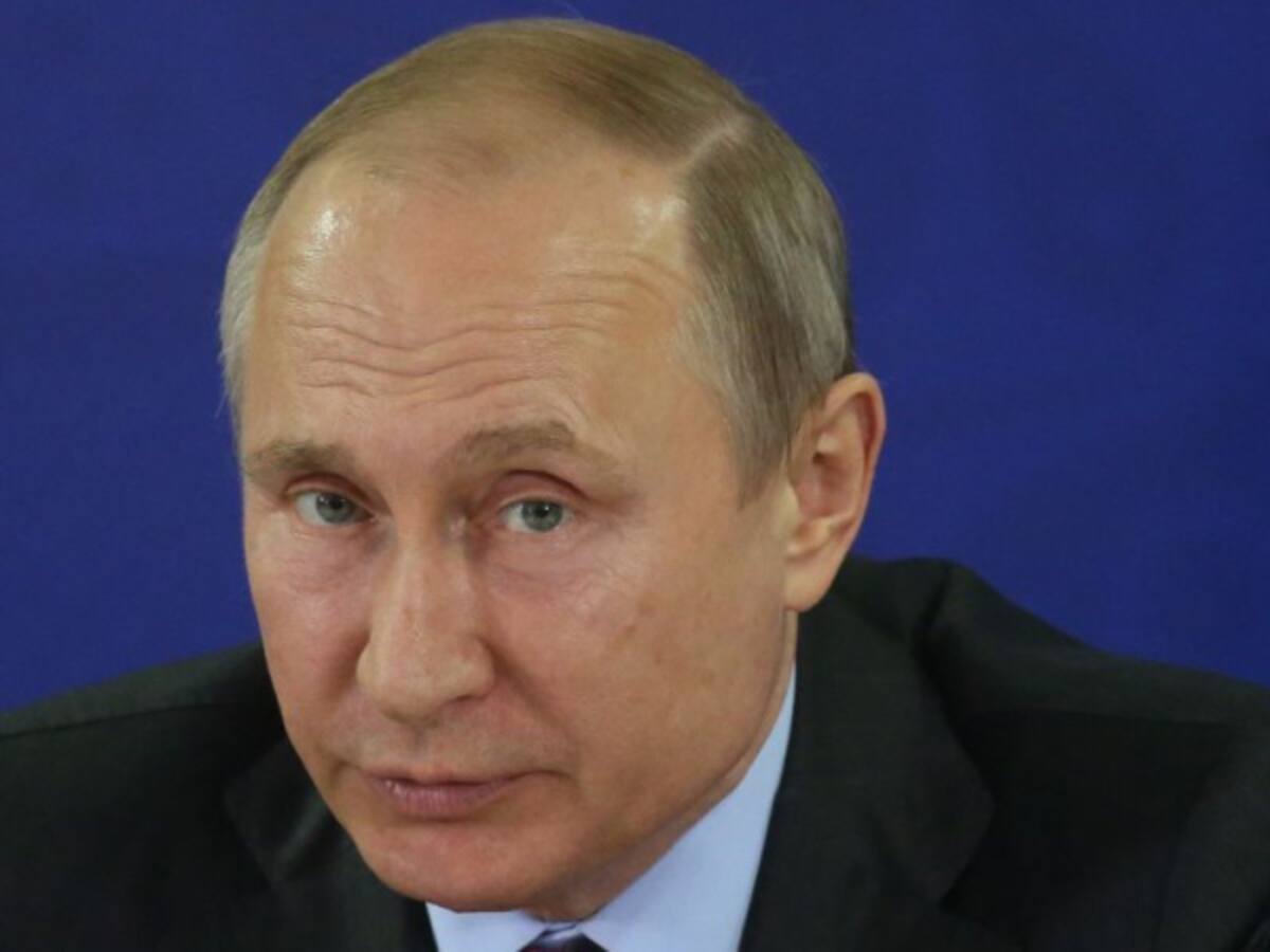 Comercial de TyC muestra a Putin incómodo por "amor" entre hombres