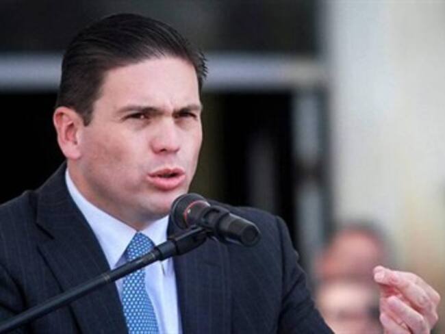 Las Farc pensaron que pondrían al presidente contra la pared: Mindefensa