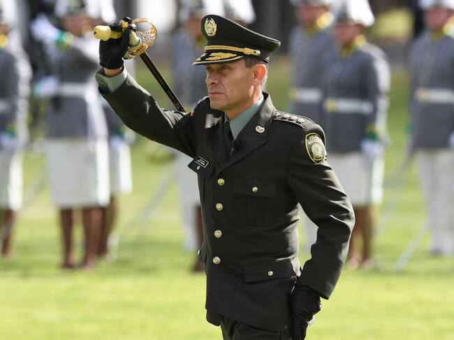 General (r) Sanabria dice que exministro Velásquez pidió sacar a tres coroneles de cargos clave en la Policía