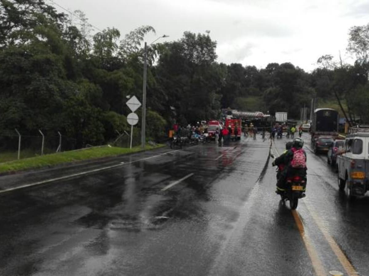 En este puente festivo 22 personas han muerto en accidentes de tránsito