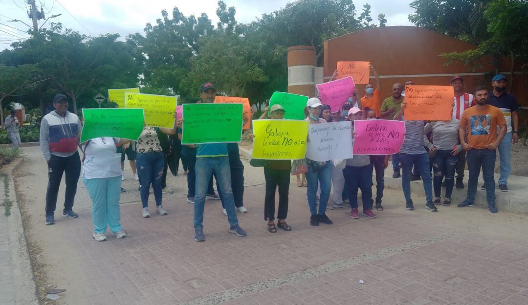 Protesta de vecinos de Villa Olímpica 