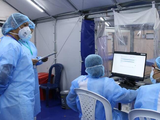 Profesionales de la salud de primera línea