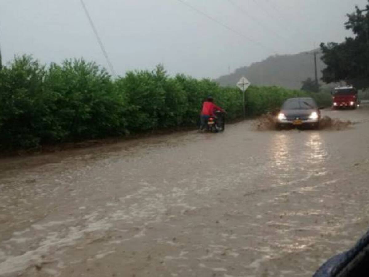Lluvias afectarían servicios públicos en 10 municipios del Valle