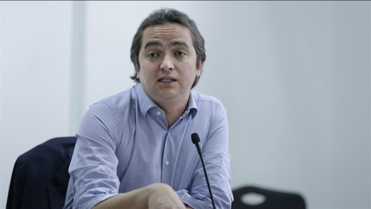 La terquedad de Petro lo lleva a tomar malas decisiones: exministro sobre presupuesto 2025