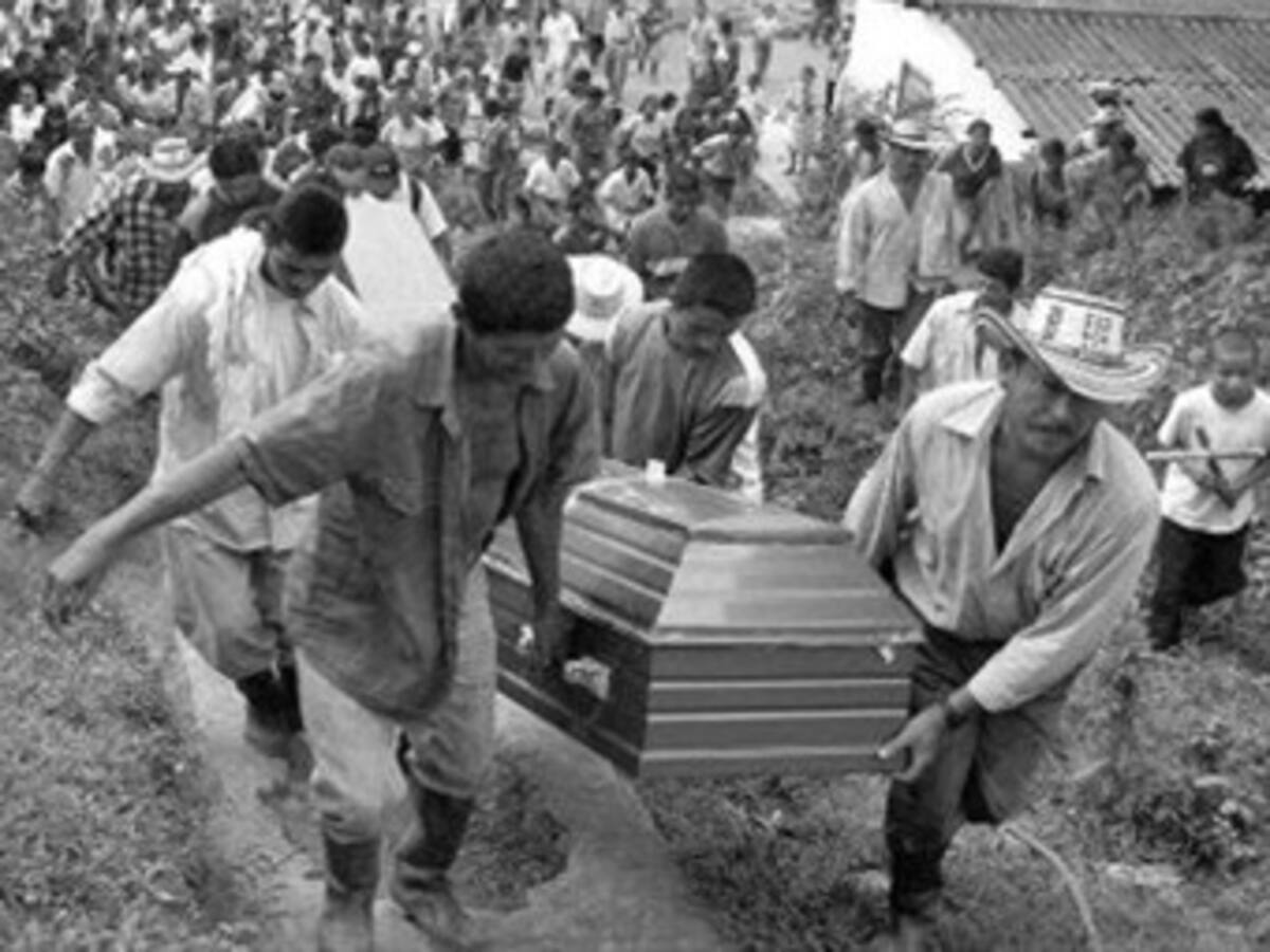 Santos pidió perdón público a comunidad de paz de San José de Apartadó