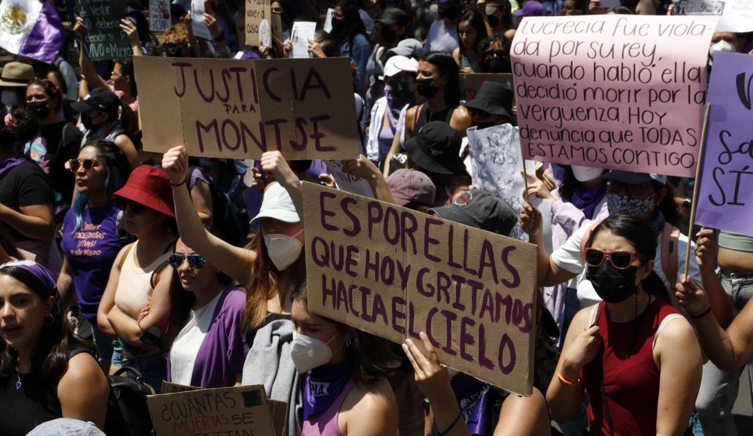 Protestas contra los feminicidios en México.