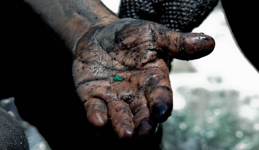 Esmeralda encontrada en la mina de Muzo, en Colombia.                  Foto: Getty 