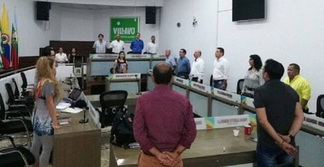 Sesión en la que se aprobó Acuerdo que declara al papa "Hijo ilustre de Villavicencio".