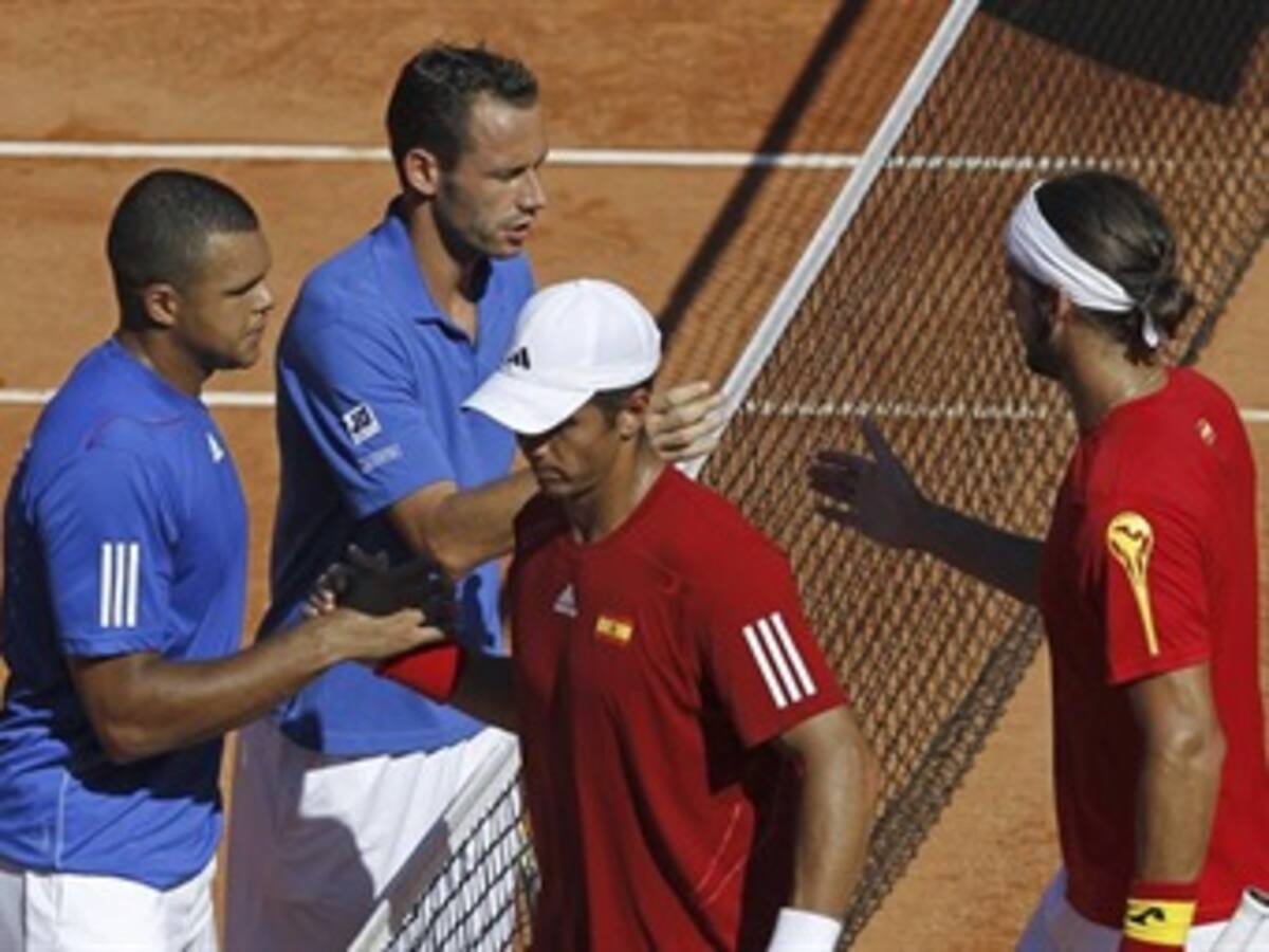 Serbia y Francia descuentan en las semifinales de la Copa Davis