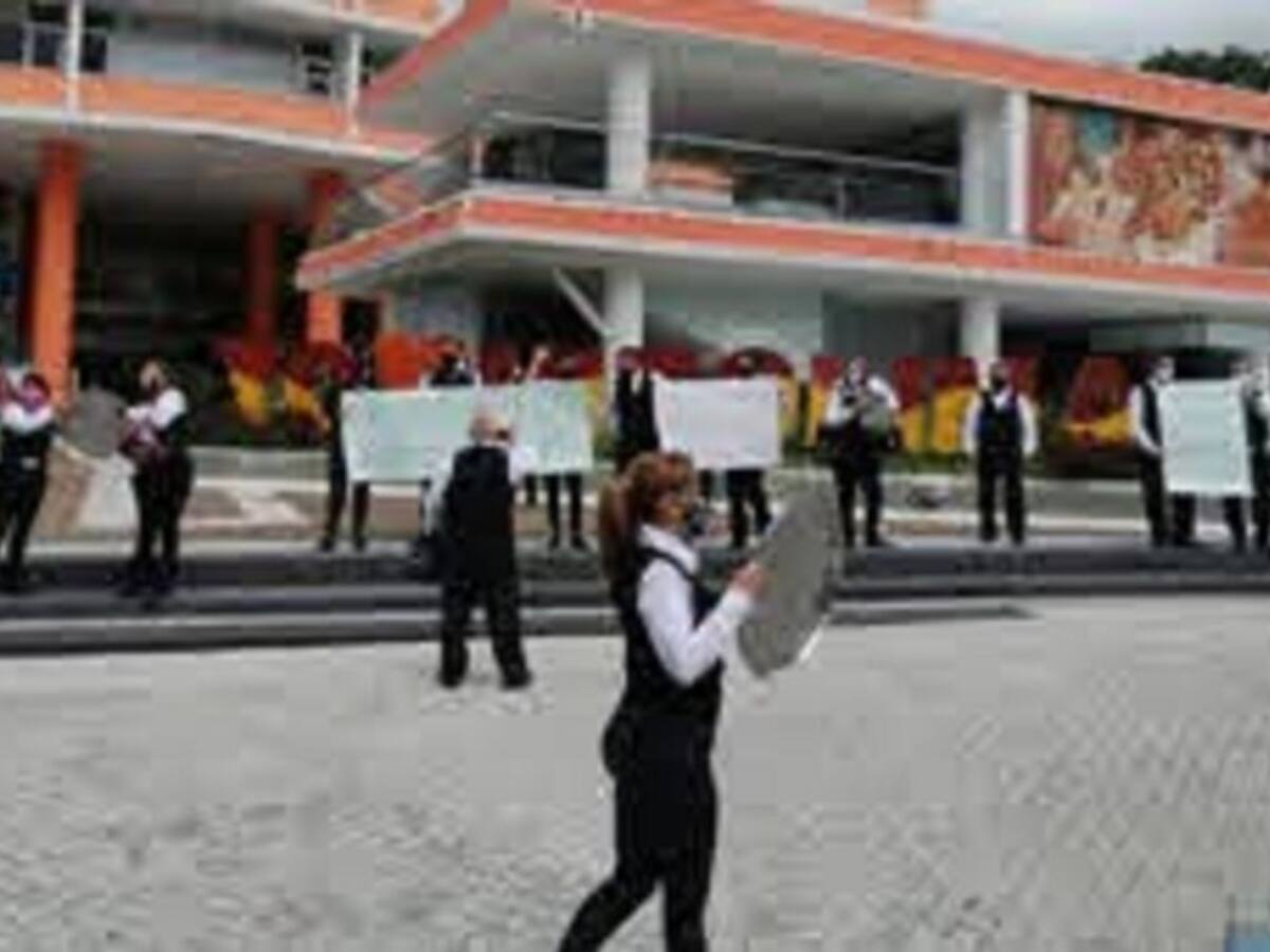 Compleja sigue siendo la situación económica para los meseros en Ibagué