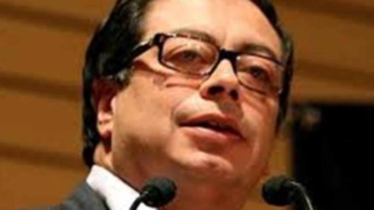Petro destaca alcances logrados en competitividad en Bogotá