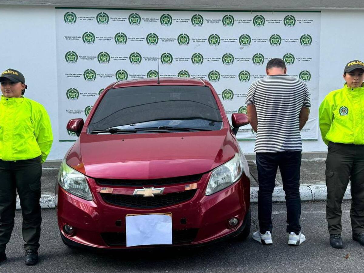 En Ibagué recuperan un carro robado en Copacabana, Antioquia