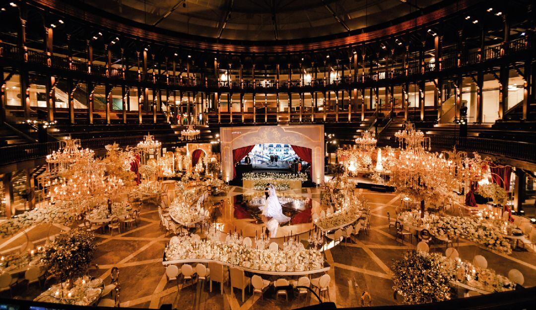 El centro comercial se ha convertido en un referente turístico casi que obligado en un escenario lleno de historia