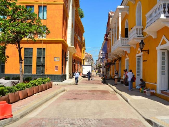 Cambio de adoquines facilitan movilidad en Centro Histórico de Cartagena