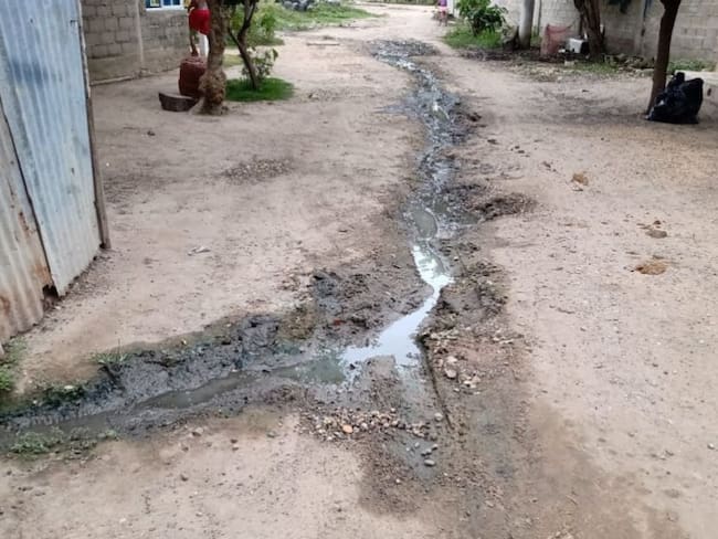 Colapsaron las fosas sépticas en barrio de Ponedera