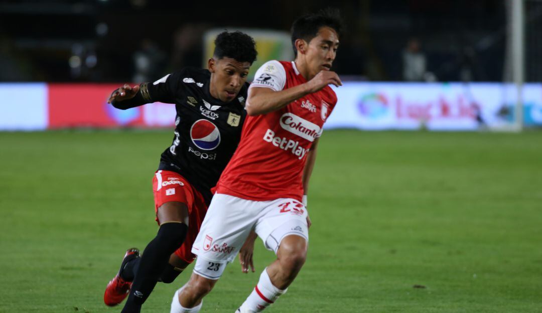 Fabián Sambueza durante un partido de la Liga Colombiana contra el América de Cali.
