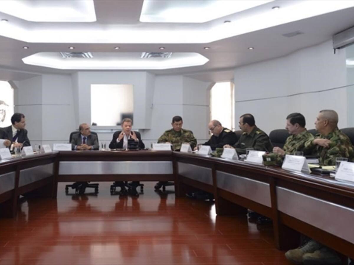 Santos definió plan de Comisión que estudiará cese bilateral definitivo
