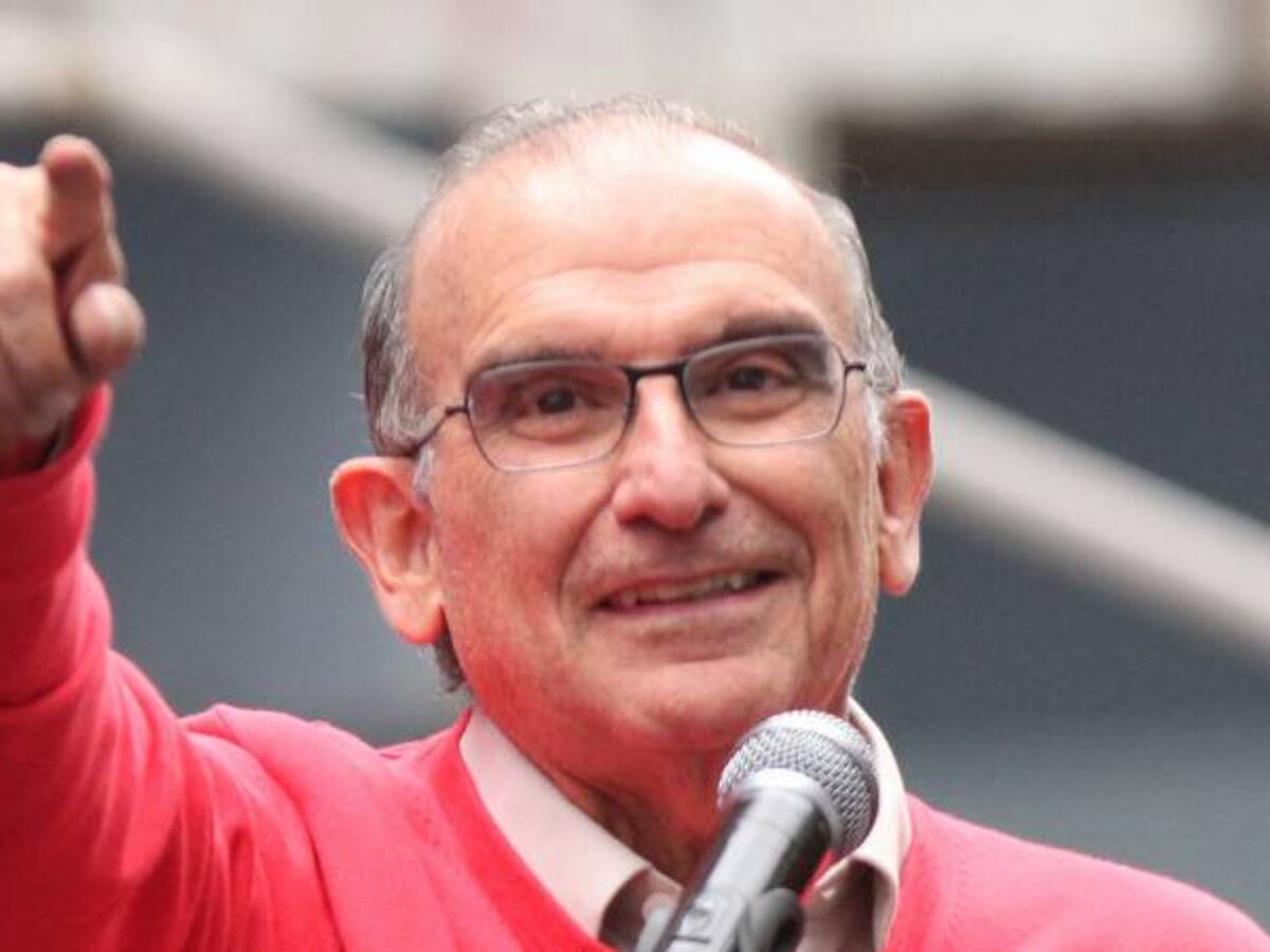 De La Calle propone eliminar las EPS