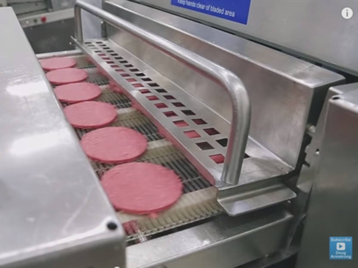 ¿Cómo se hace la carne para las hamburguesas McDonald's? Youtuber responde