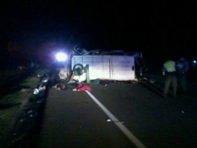 Cinco muertos por accidente de bus entre Barranquilla y Cartagena