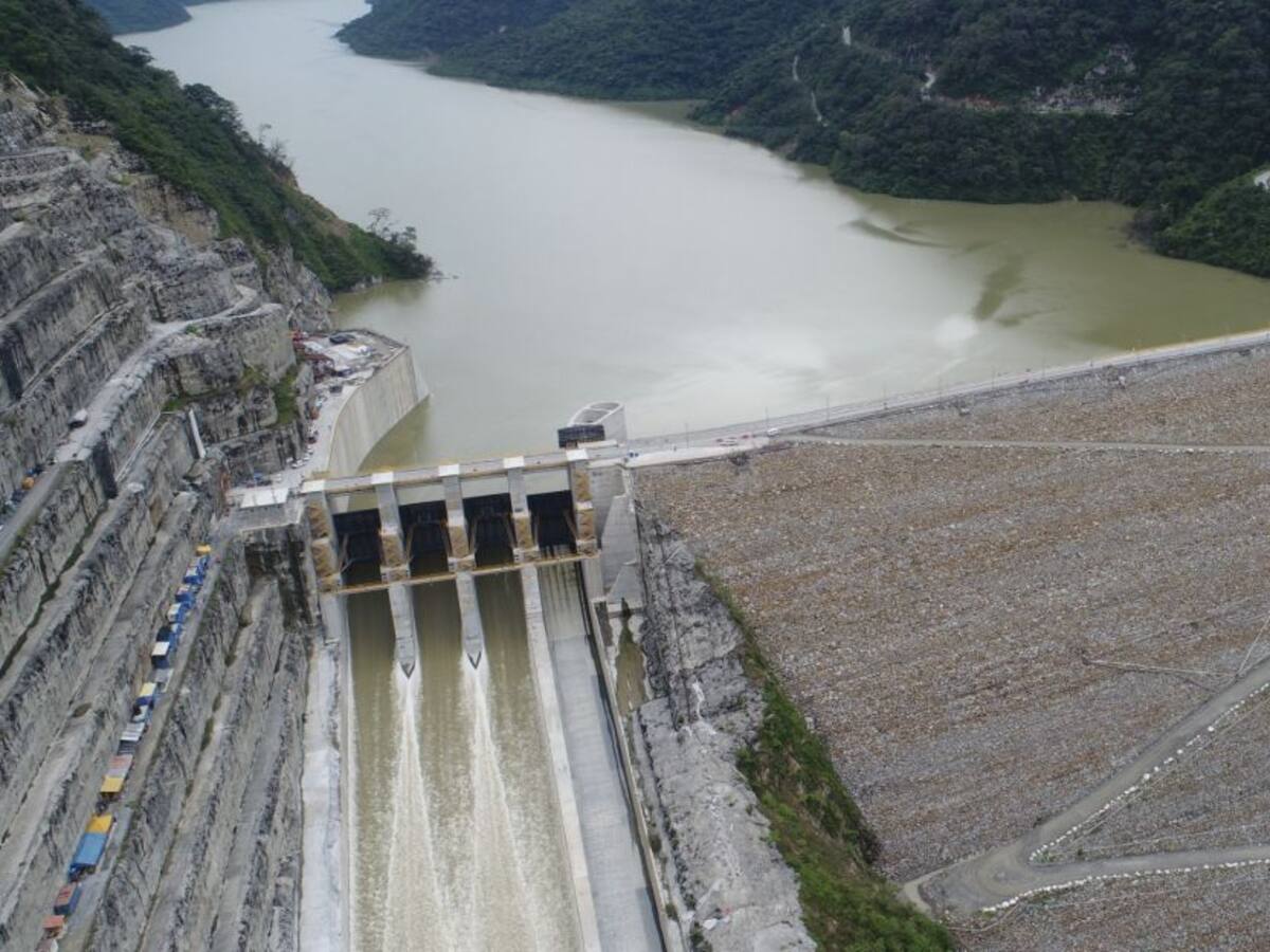 Contraloría instala mesa de seguimiento en Hidroituango