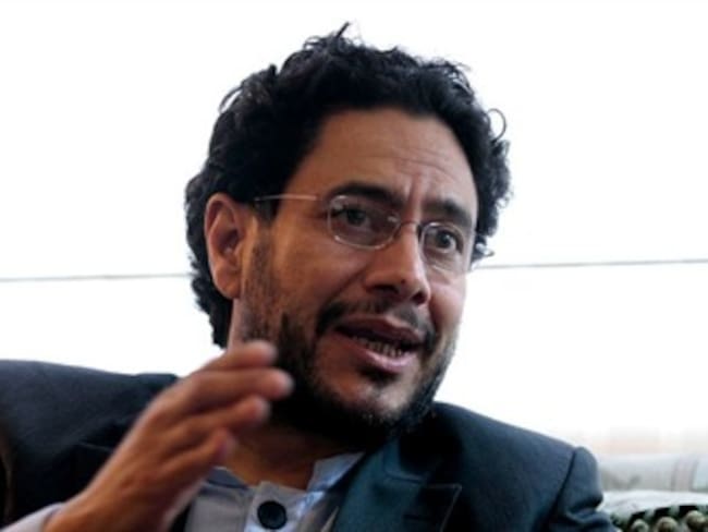Iván Cepeda insistirá en Comisión de Acusación sobre relación Uribe - Santoyo