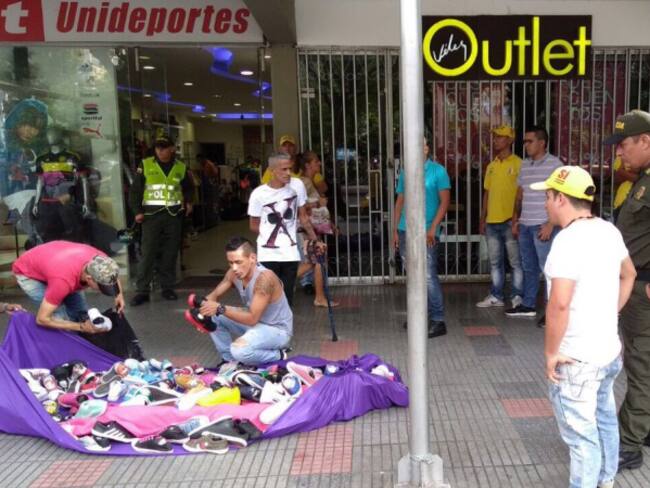 Operativo a los vendedores ambulantes en el centro de Cúcuta