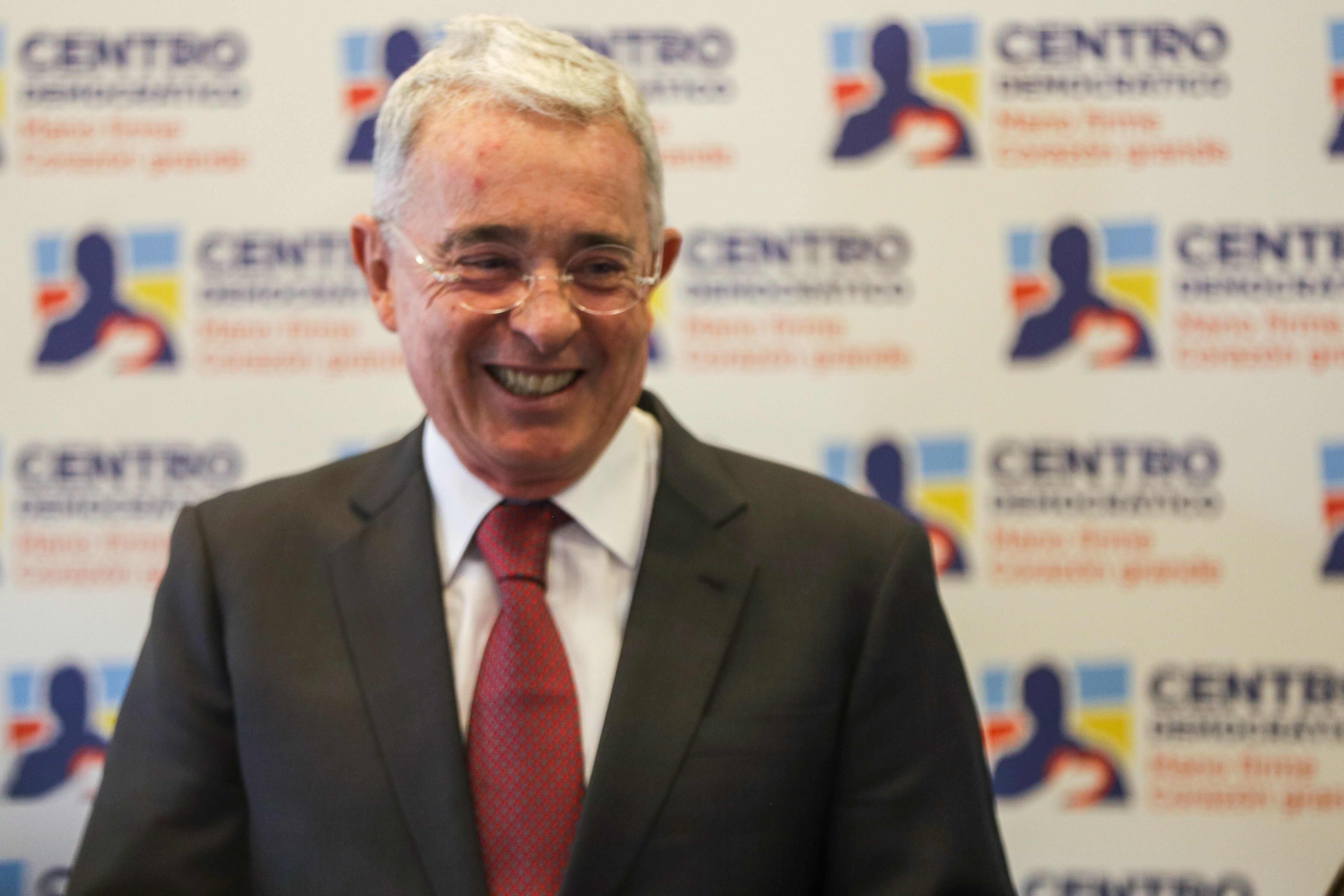 Expresidente Uribe propone contrarestar inflación y Reforma Tributaria con una reducción al IVA (Colprensa - Álvaro Tavera)