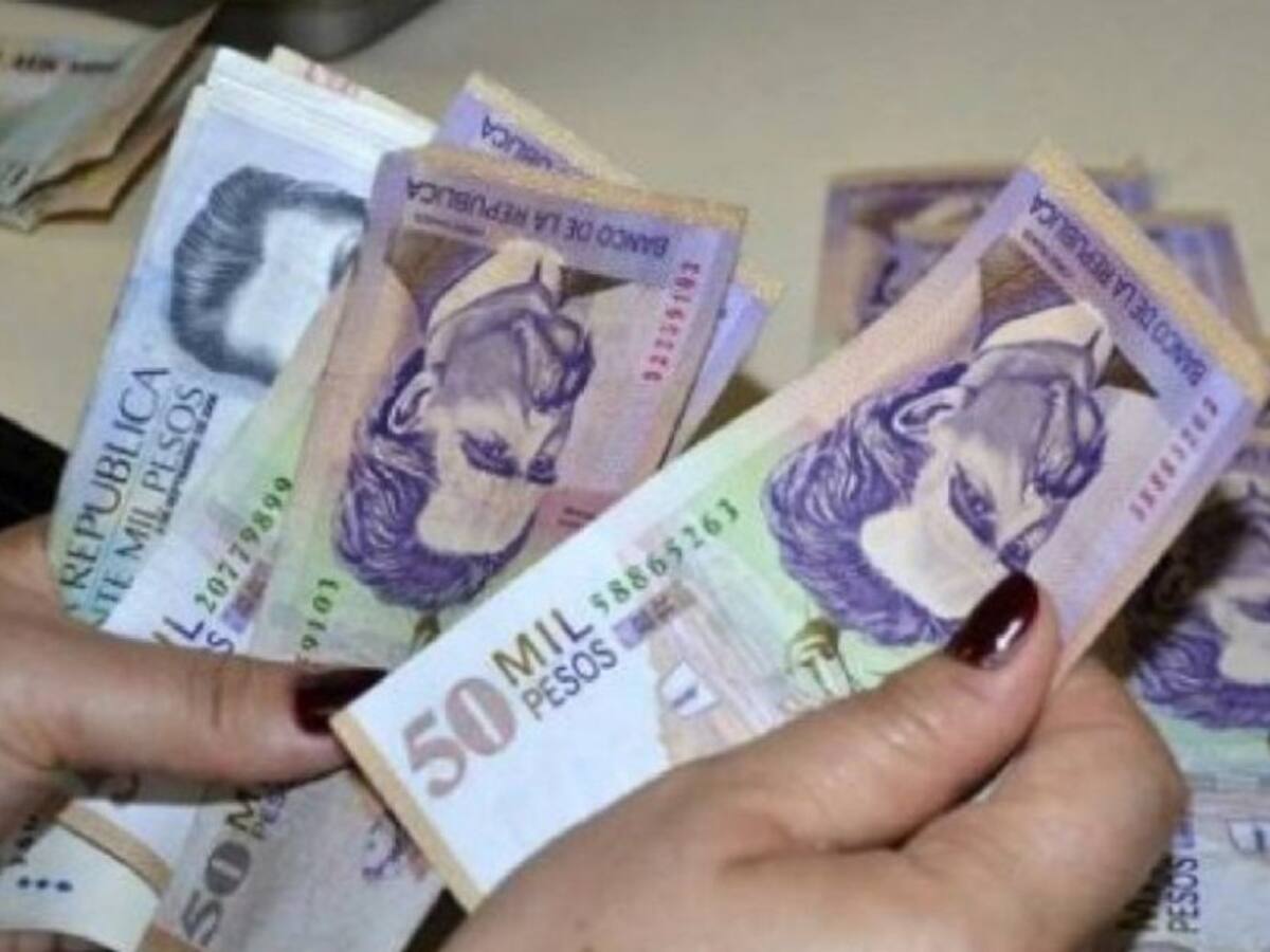Empresarios celebran apertura en Venezuela de cuentas bancarias en pesos