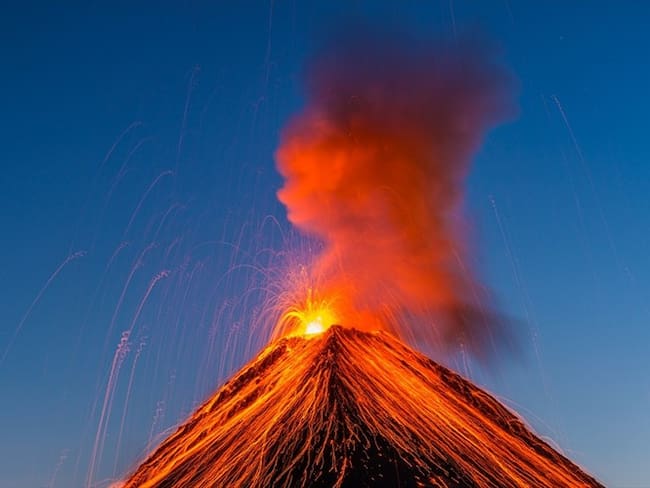 En erupción el volcán de Fuego de Guatemala. Foto: Getty Images