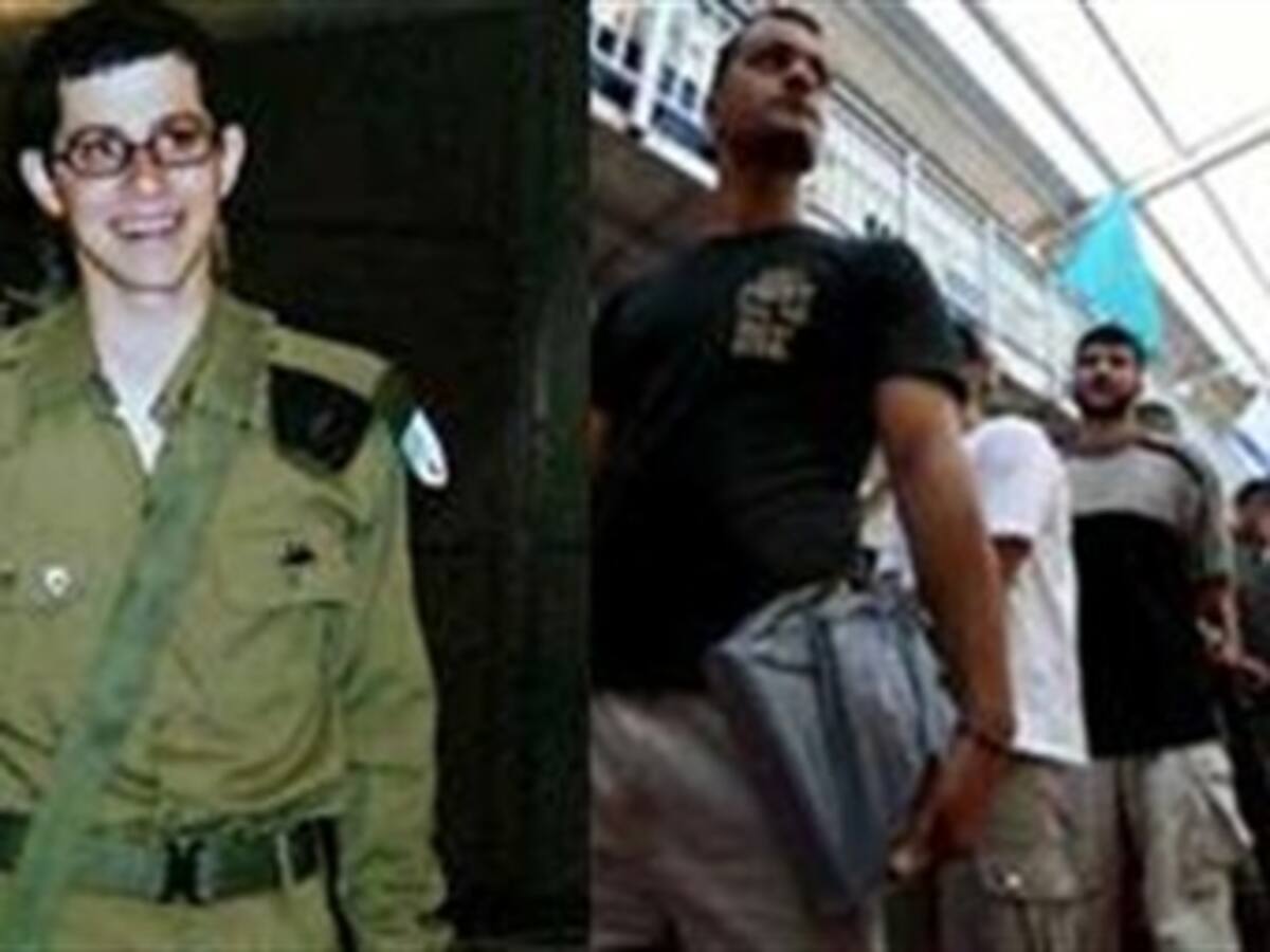 Israel podría liberar antes del martes mil presos palestinos, a cambio del soldado Shalit