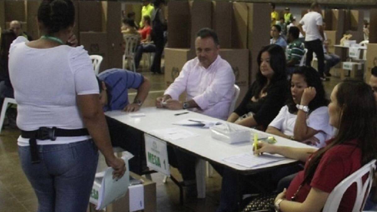 Más de 100 casos de jóvenes con cédula, pero no aparecen en censo electoral