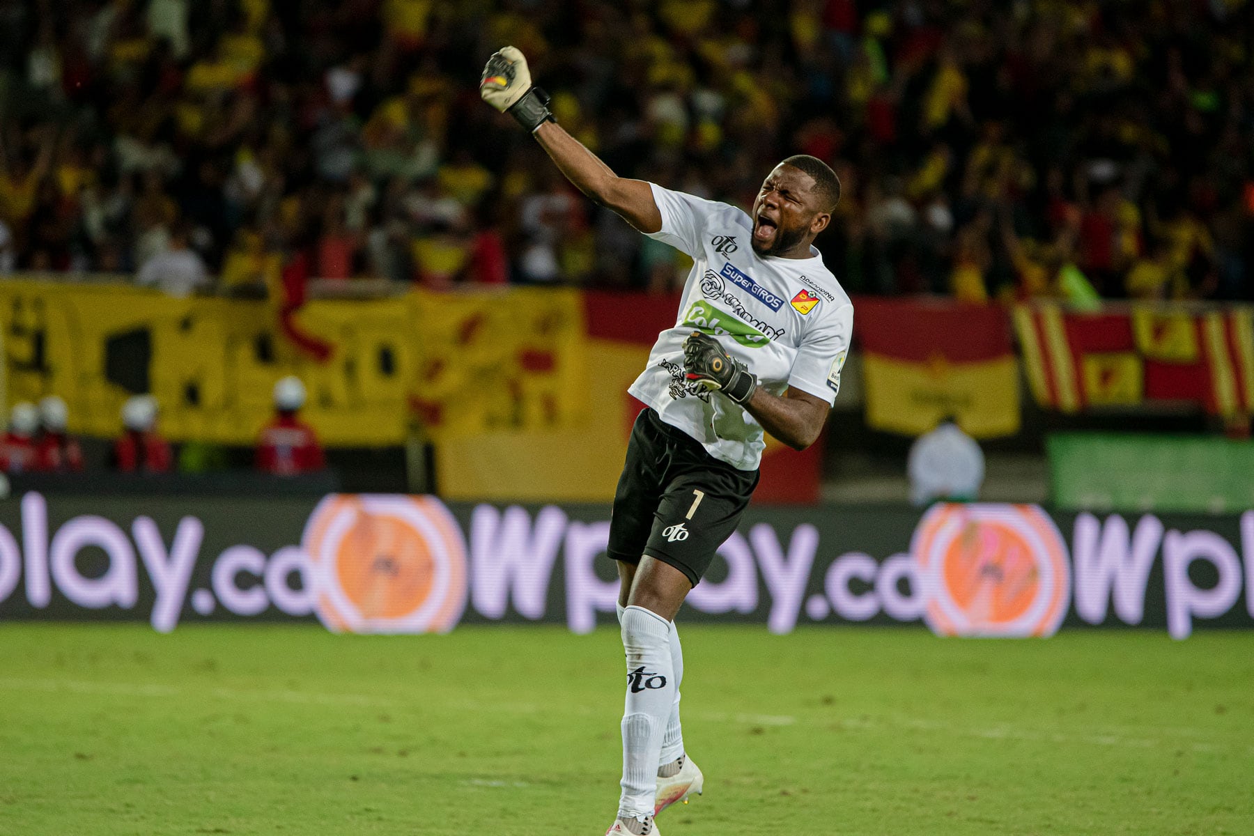 Harlen 'Chipi Chipi' Castillo, arquero del Deportivo Pereira. (Colprensa-Juan Sebastián Henao)