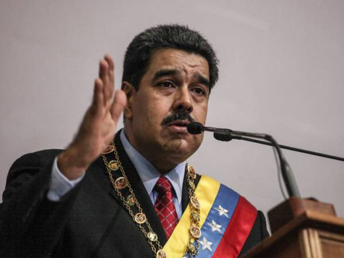 Popularidad de Maduro cae a sus niveles más bajos en tres años