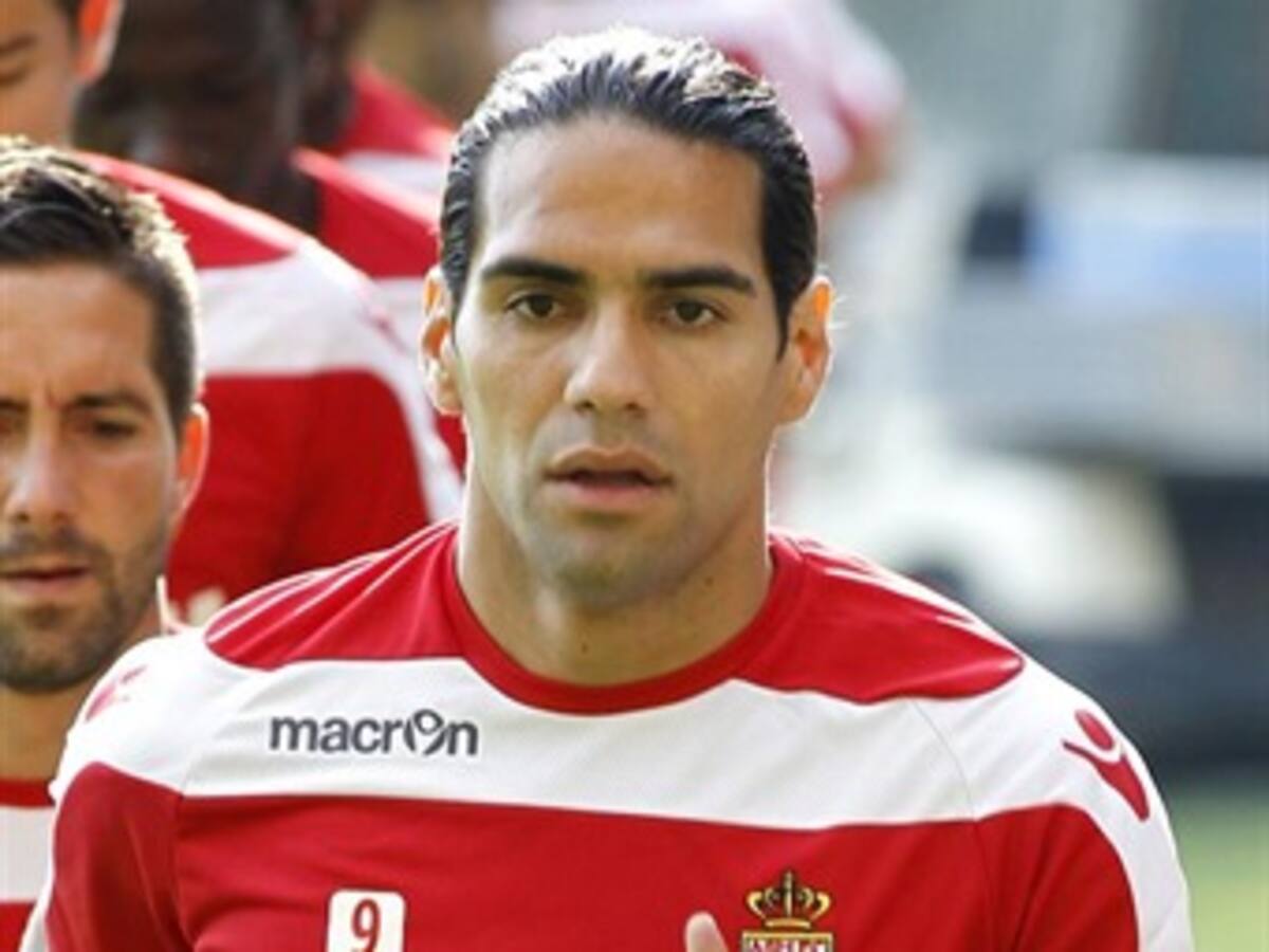 Falcao será el máximo goleador de la liga francesa, según encuesta