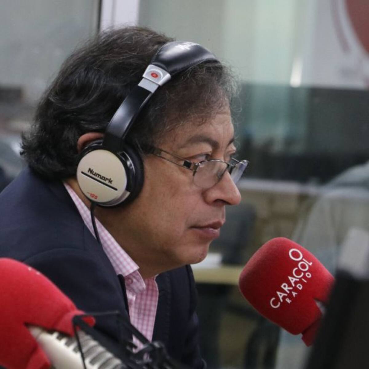 Petro responde por el papel de Roy Barreras y Benedetti si es presidente