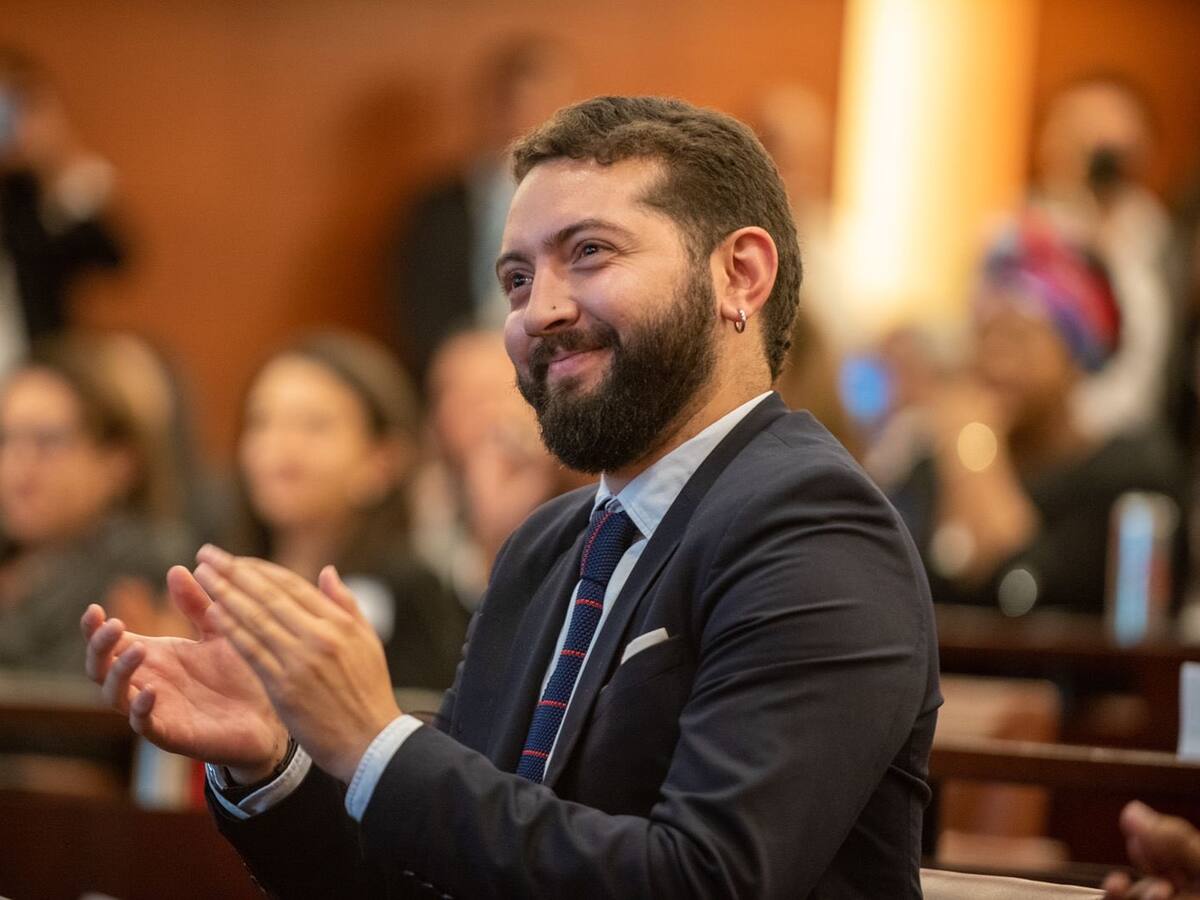 Yo también soy usuario habitual de cannabis: embajador de Colombia en México