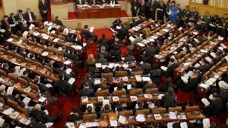 Sancionan a congresistas que no asistieron a hundimiento de reforma a la justicia