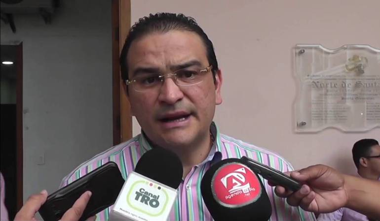 Contralor Silvano Serrano