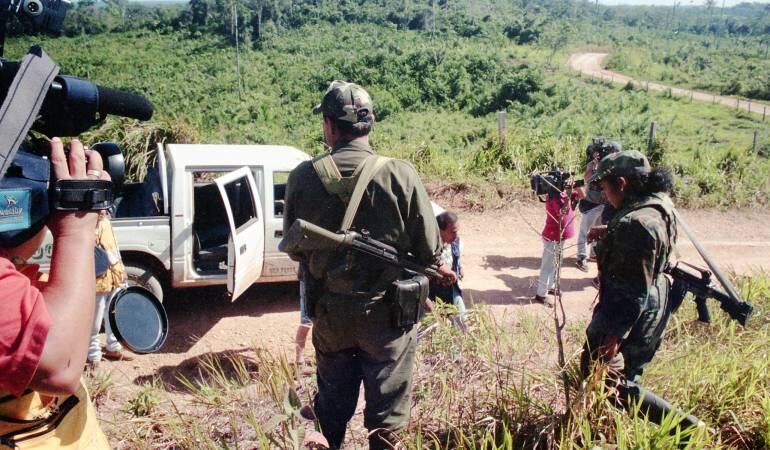 'El Paisa' está vivo y alineado con la paz: FARC.