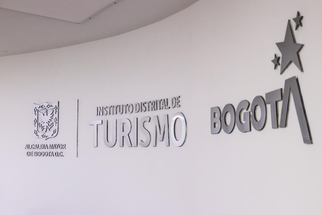Turismo de Bogotá rechazó la extraña muerte de una mujer en un exclusivo edificio