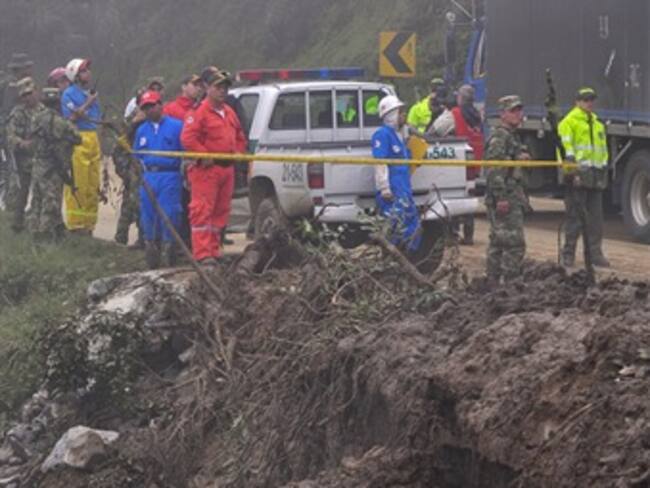 Paso a un carril en la vía Manizales - Bogotá
