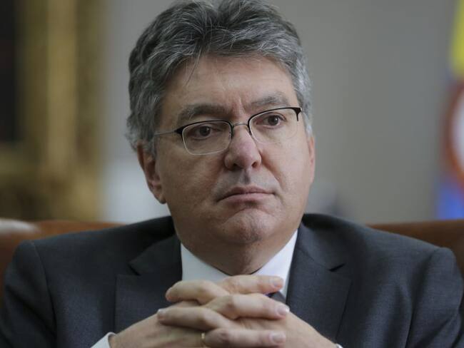 “Ante el coronavirus, Colombia está haciendo las cosas bien”: Cárdenas